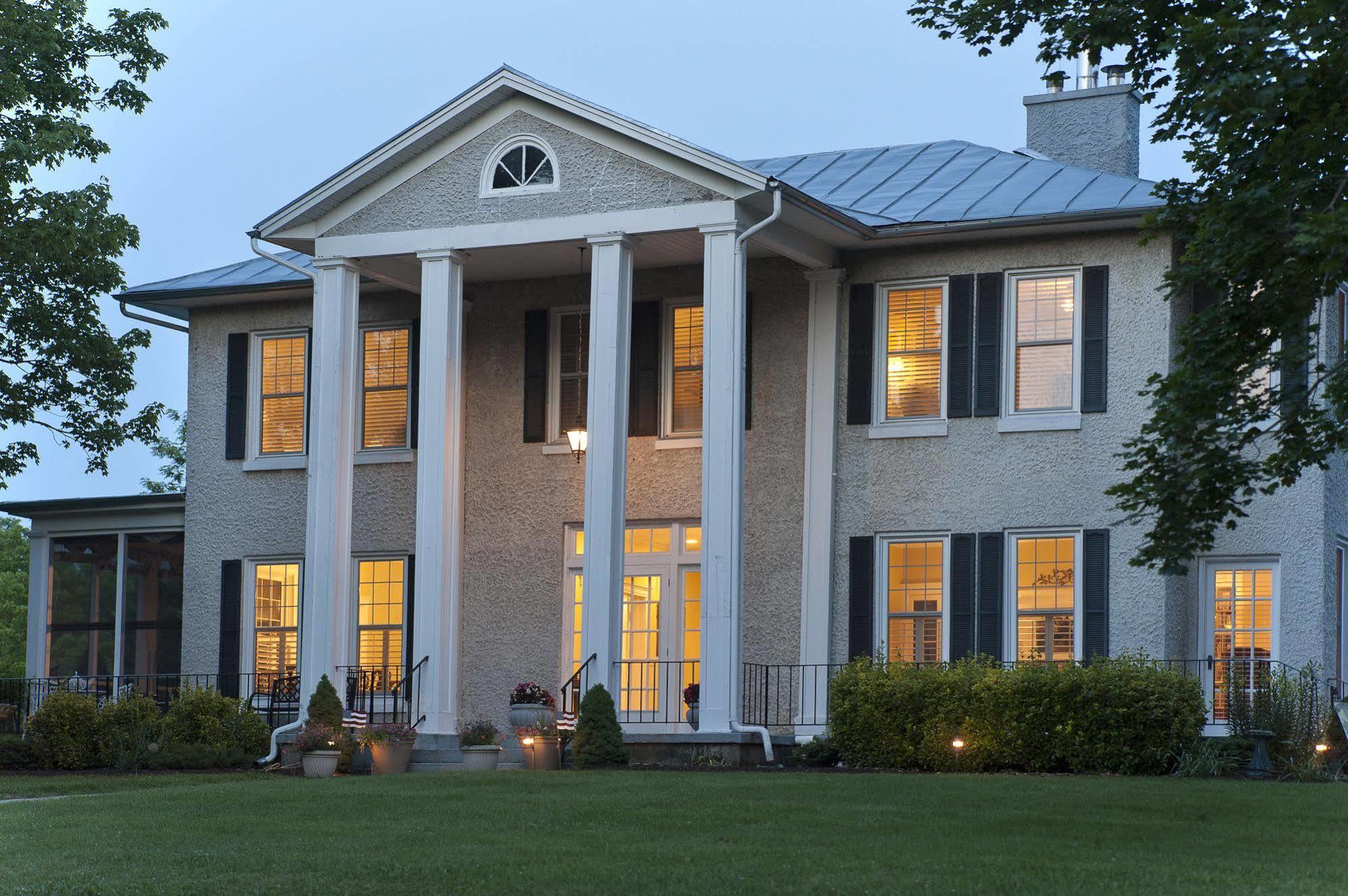 Steeles Tavern Manor Bed & Breakfast Raphine Exteriör bild