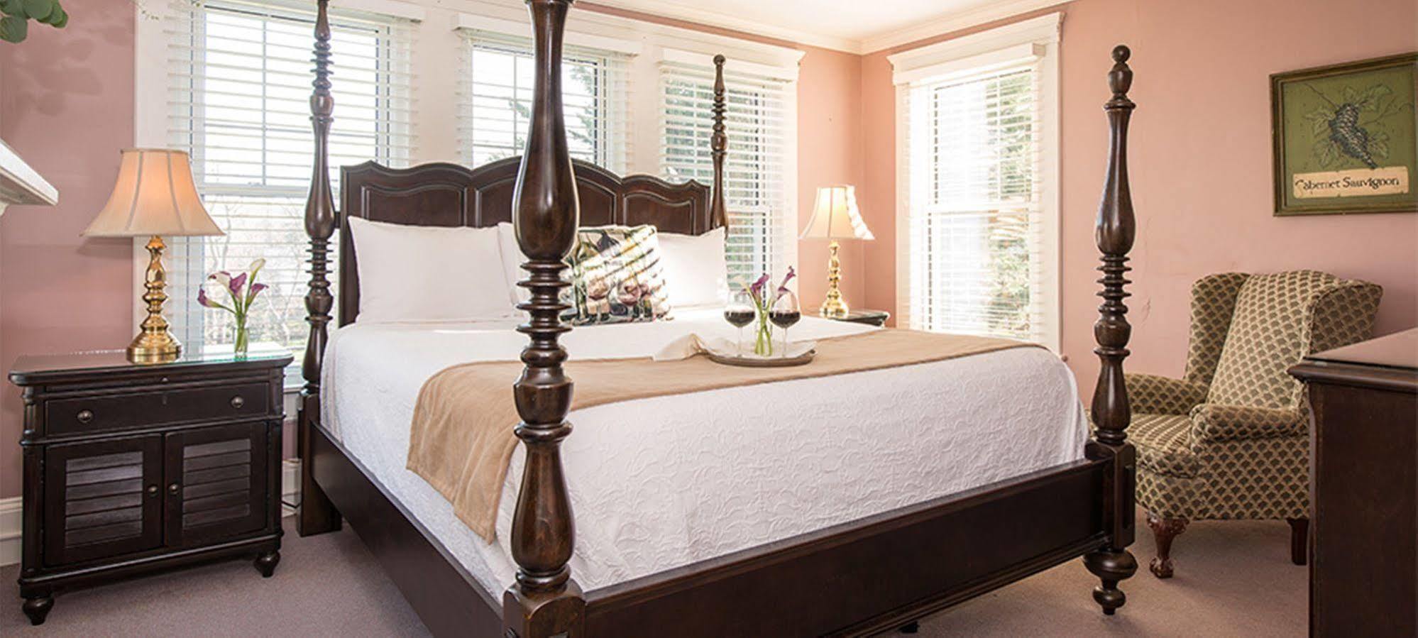 Steeles Tavern Manor Bed & Breakfast Raphine Exteriör bild