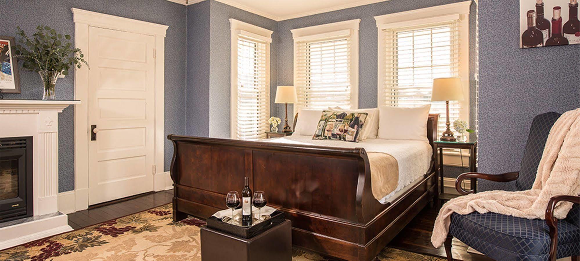 Steeles Tavern Manor Bed & Breakfast Raphine Exteriör bild
